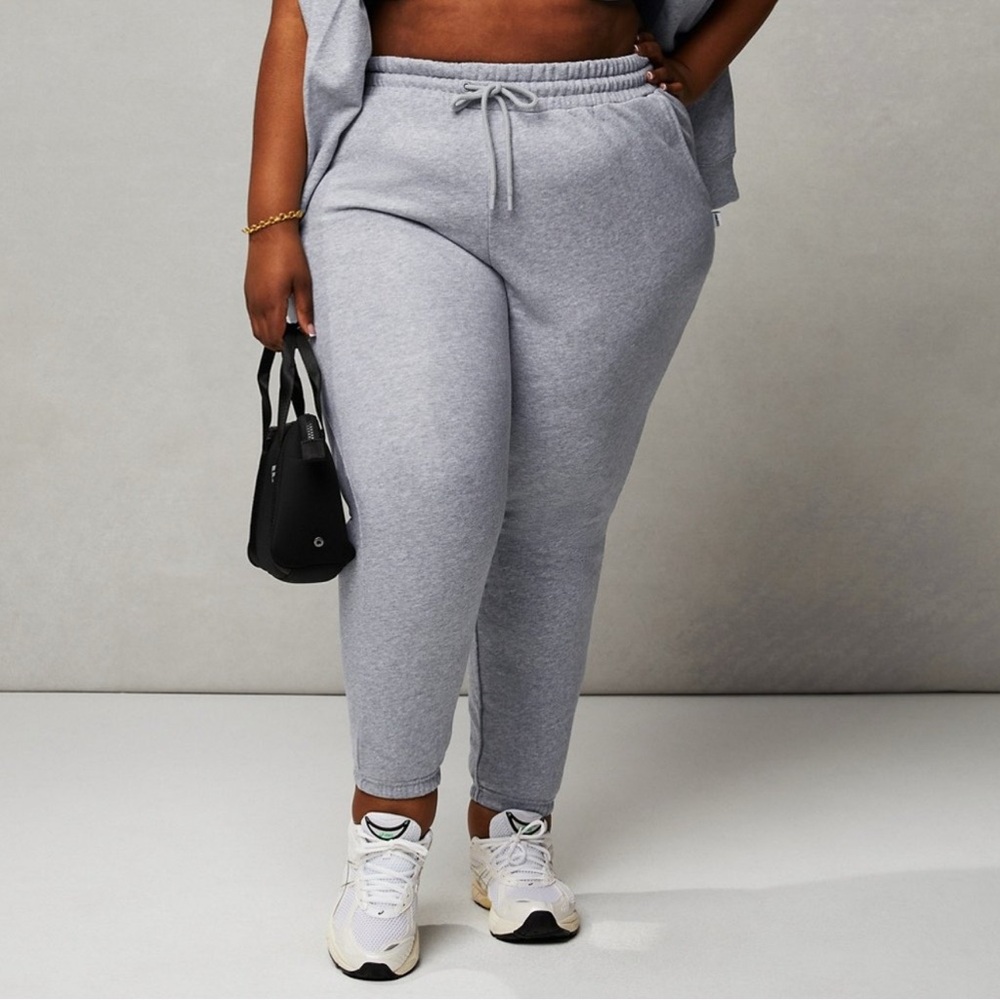 BRAND NEW FABLETICS Year Round Terry High-Waisted Sweatpant 1X (XXL) short